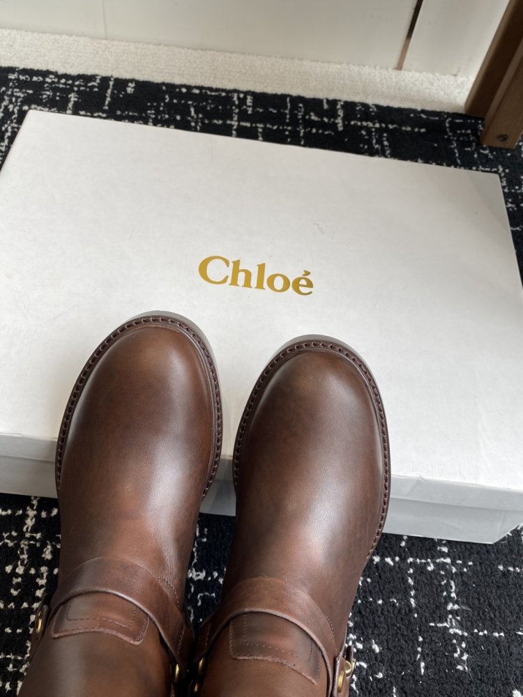 Сапоги женские кожаные фото 7