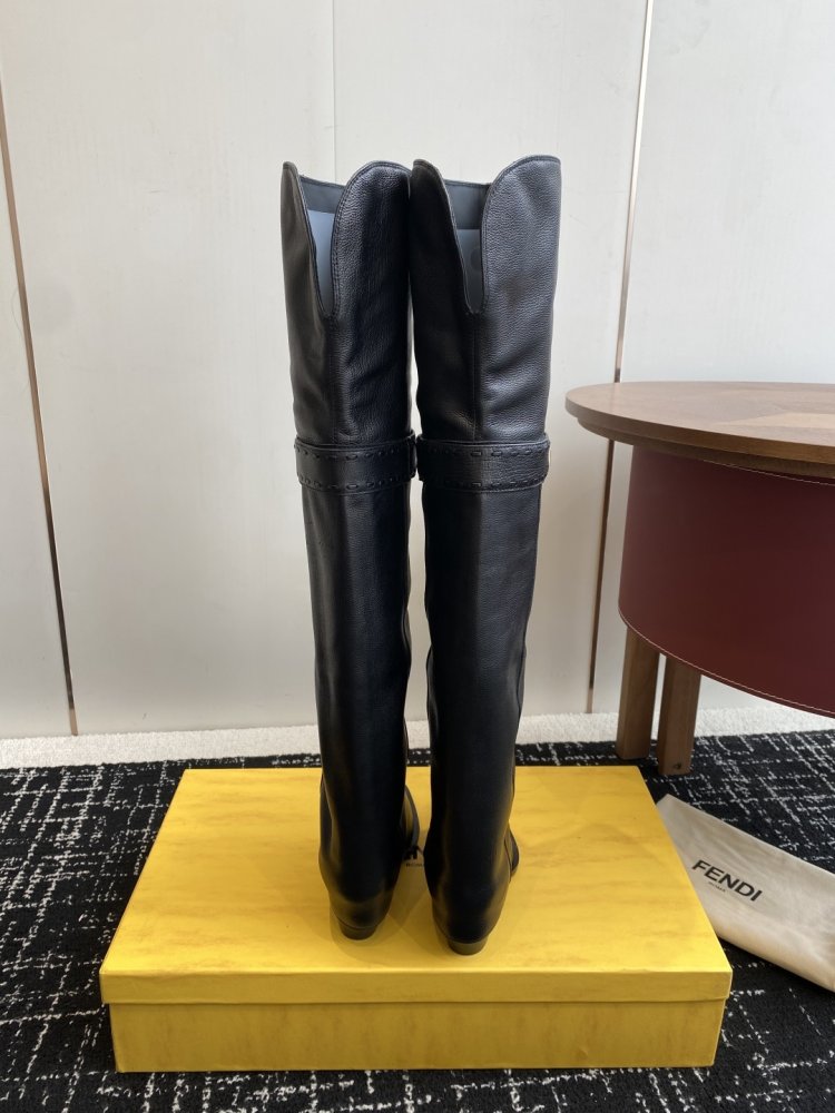 Сапоги женские кожаные фото 8