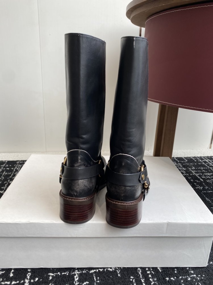 Сапоги женские кожаные фото 8