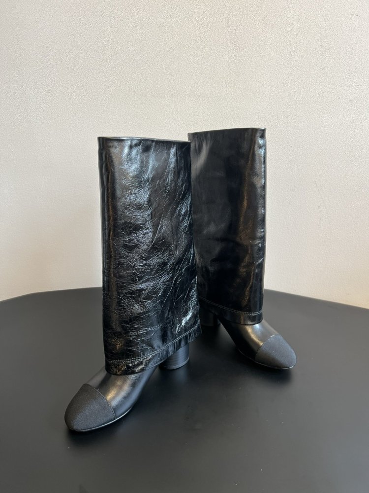 Чоботи жіночі на блочном підборах