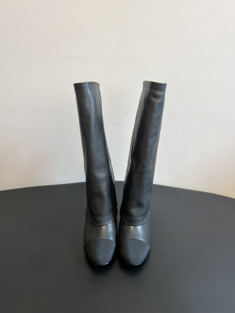 Чоботи жіночі на блочном підборах фото 2