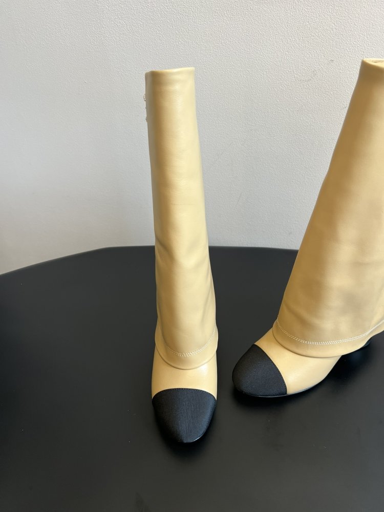 Чоботи жіночі на блочном підборах фото 5