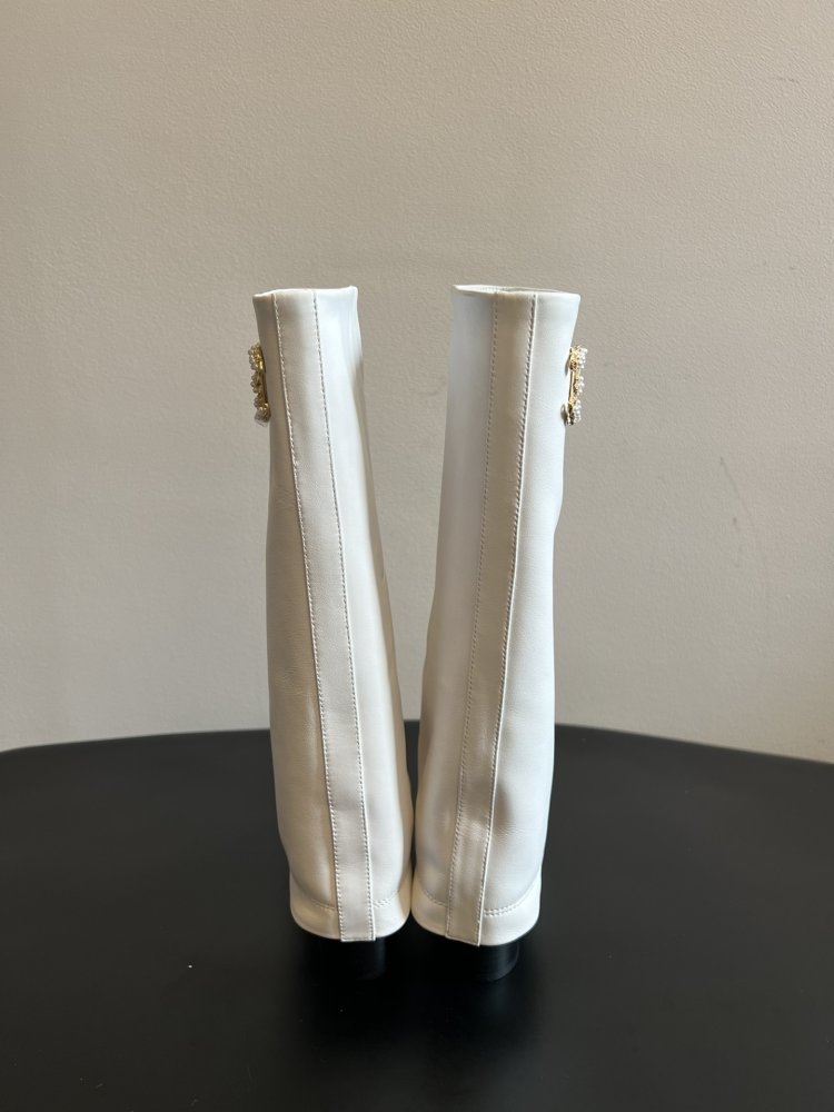 Чоботи жіночі на блочном підборах фото 9