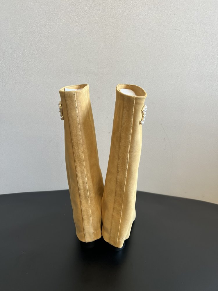 Чоботи жіночі на блочном підборах фото 9