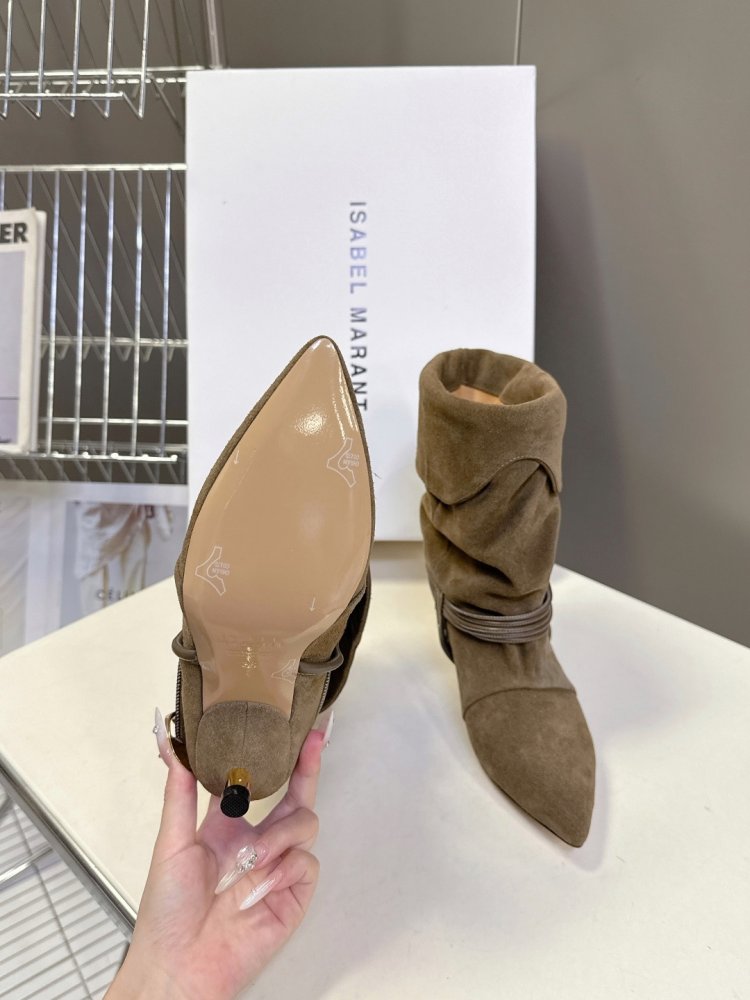 Сапоги женские на каблуке фото 9