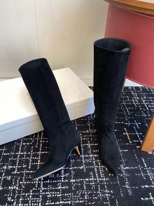 Сапоги женские на коротком каблуке фото 4