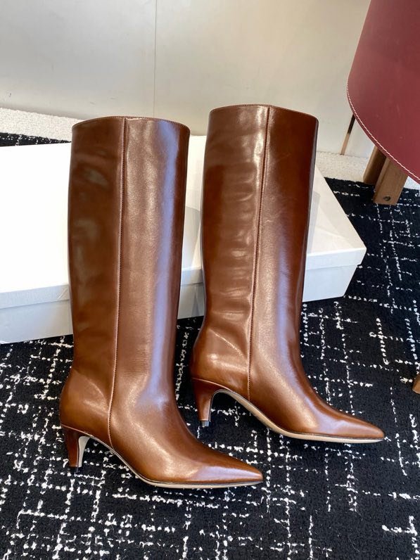 Сапоги женские на коротком каблуке фото 5