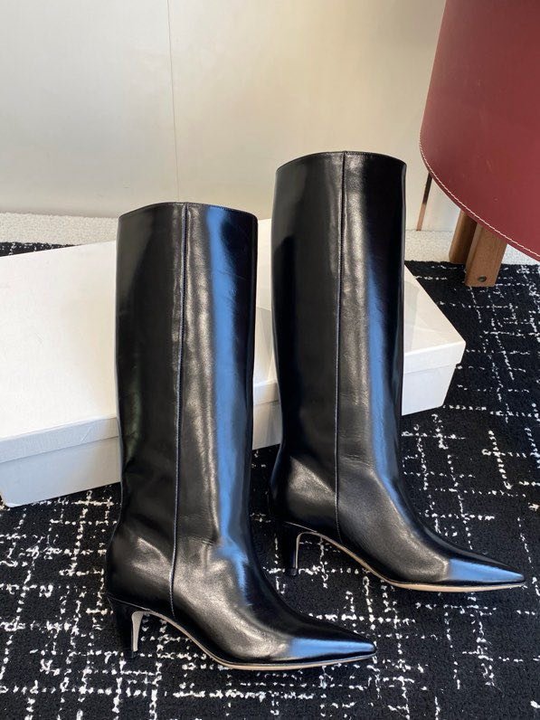 Сапоги женские на коротком каблуке фото 6