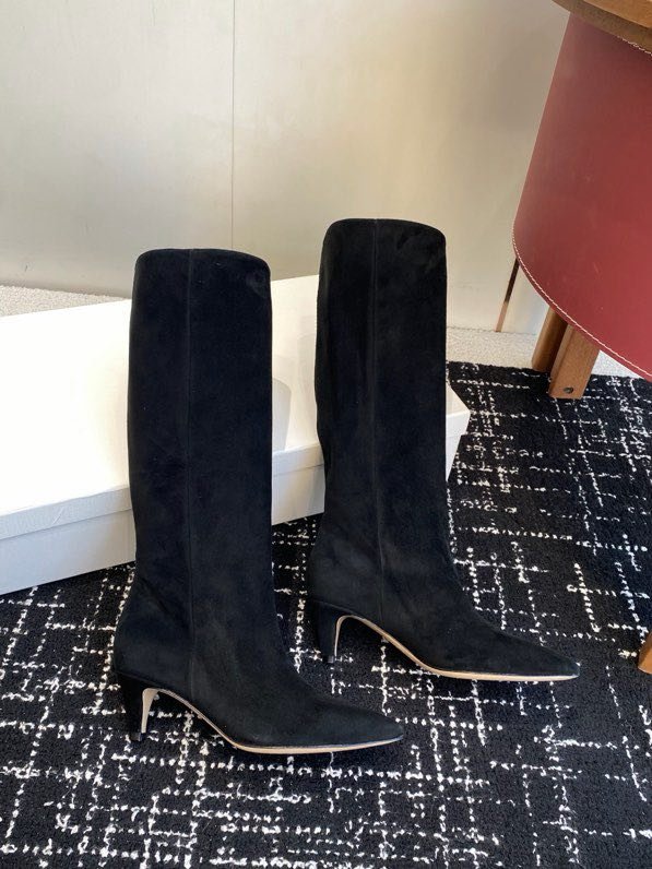 Сапоги женские на коротком каблуке фото 9