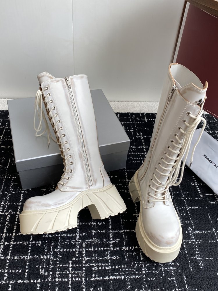 Сапоги женские на толстой подошве фото 7