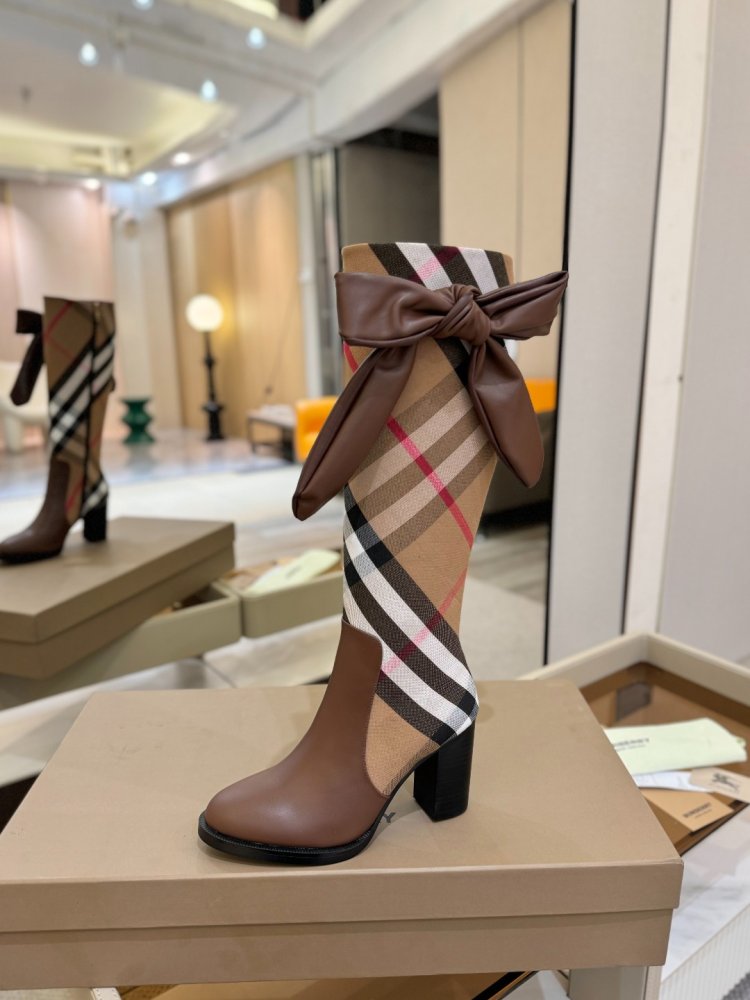 Сапоги женские на толстом каблуке