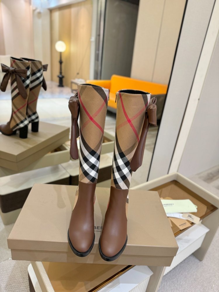 Сапоги женские на толстом каблуке фото 5