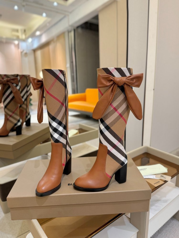 Сапоги женские на толстом каблуке фото 5