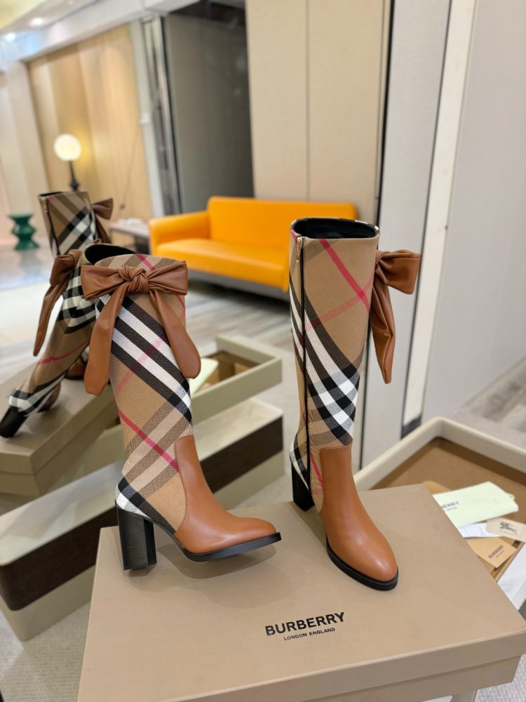 Сапоги женские на толстом каблуке фото 6