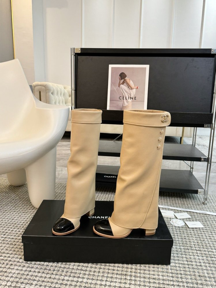 Сапоги женские на высоком каблуке и с круглым носком фото 3