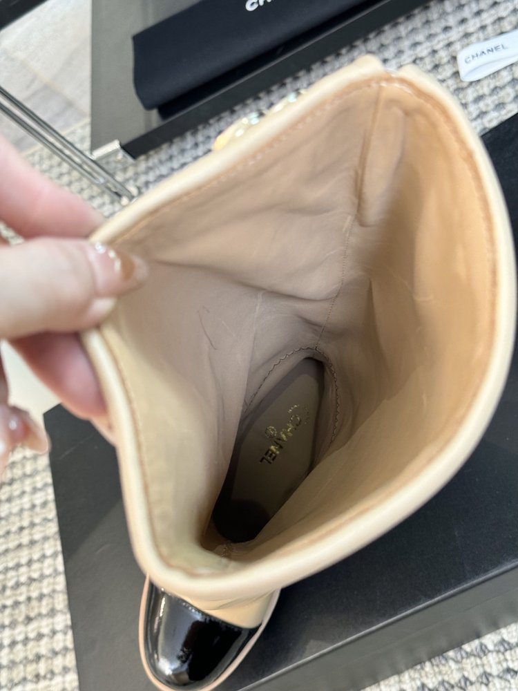 Сапоги женские на высоком каблуке и с круглым носком фото 8