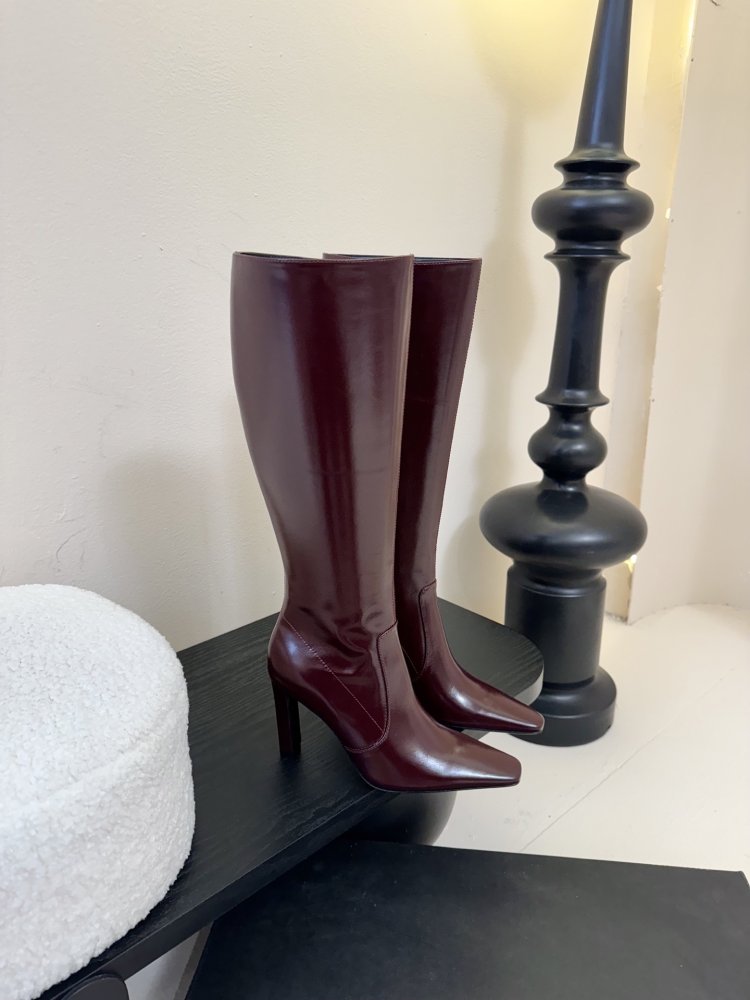 Сапоги женские на высоком каблуке с боковой молнией фото 2