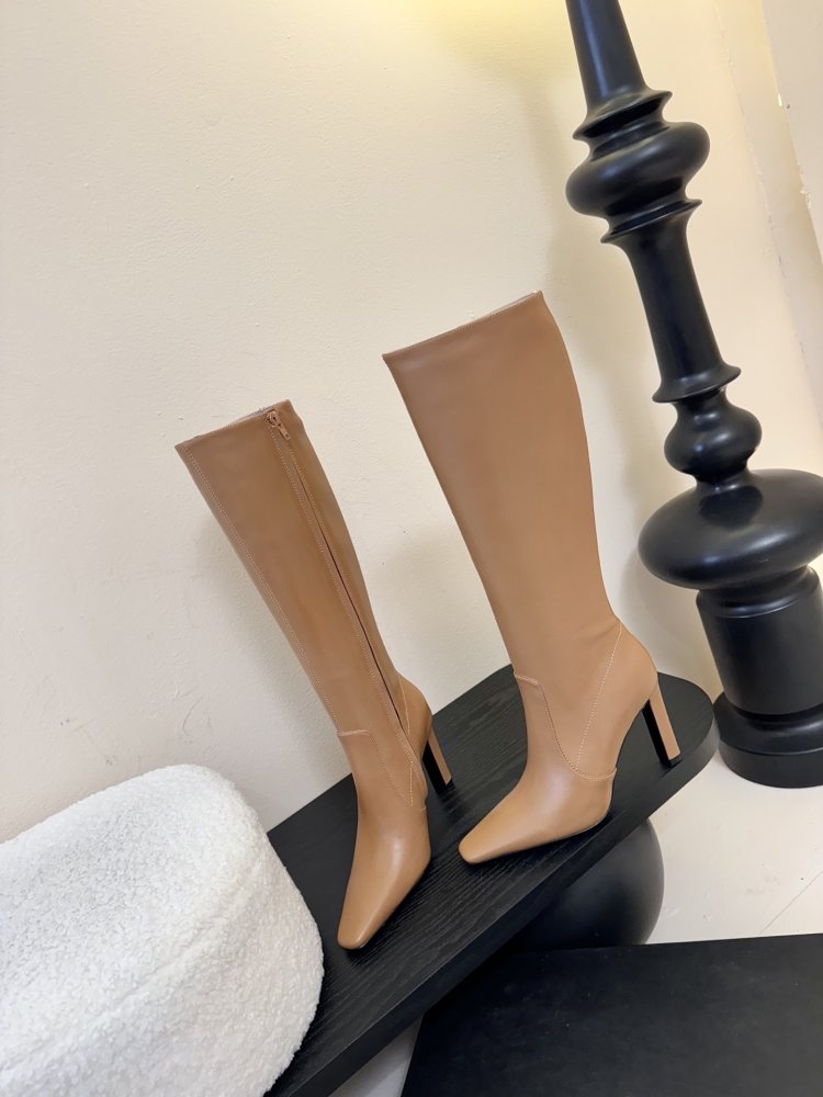 Сапоги женские на высоком каблуке с боковой молнией фото 3