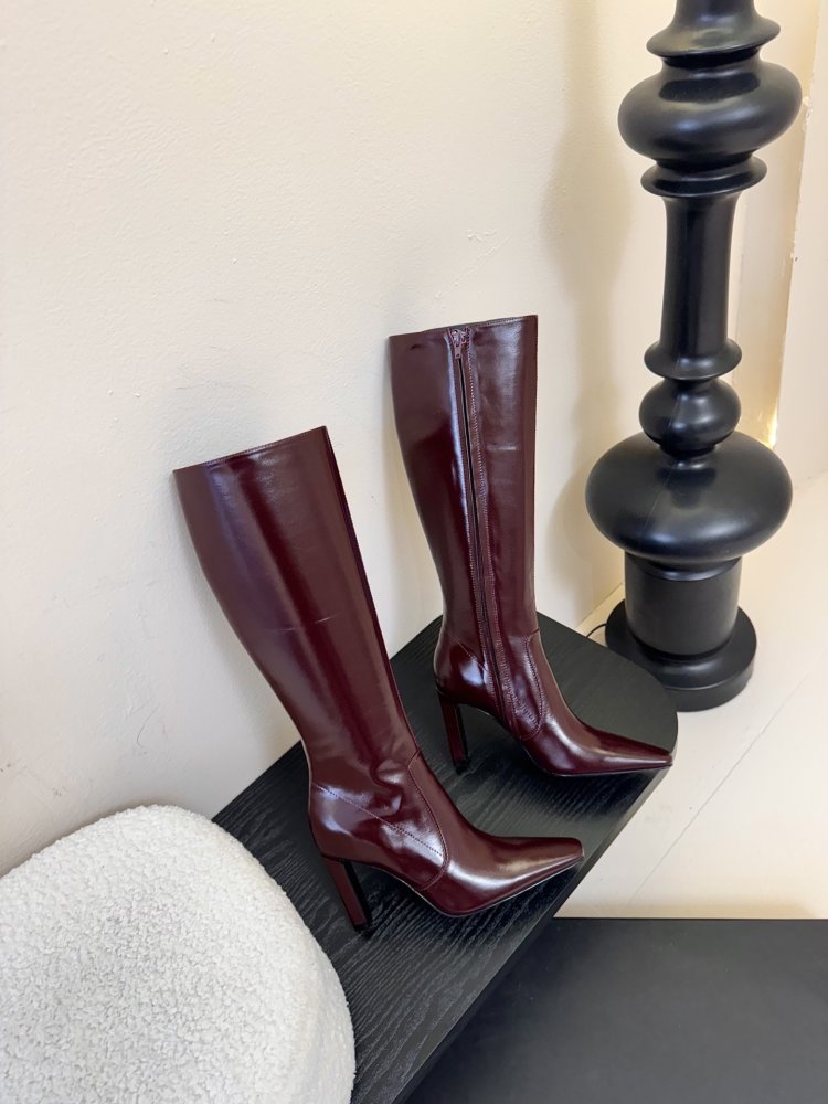 Сапоги женские на высоком каблуке с боковой молнией фото 4