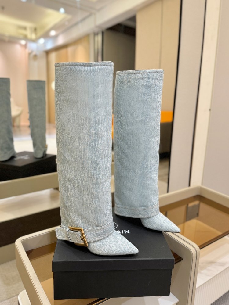 Чоботи жіночі на високому підборах фото 2