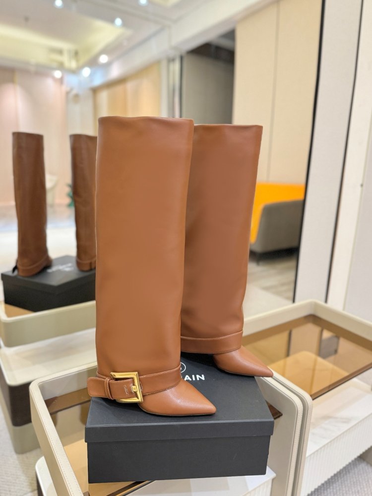 Чоботи жіночі на високому підборах фото 2