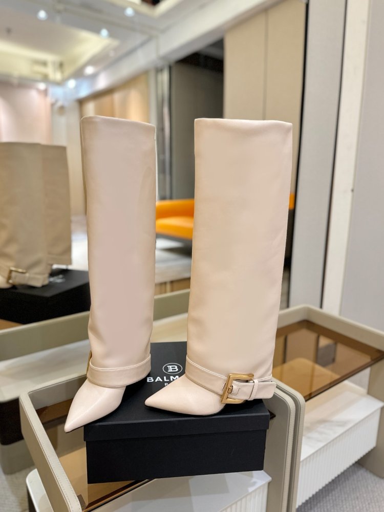 Чоботи жіночі на високому підборах фото 3