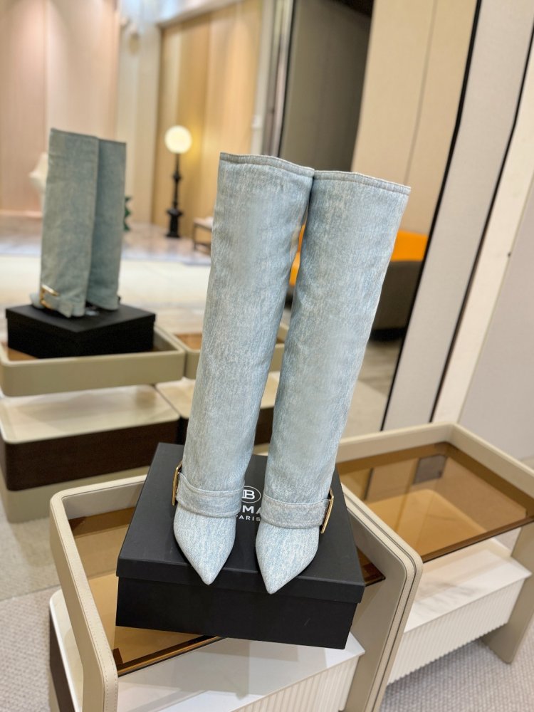 Чоботи жіночі на високому підборах фото 4