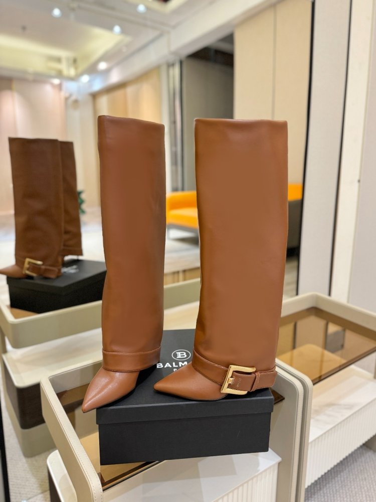 Чоботи жіночі на високому підборах фото 5