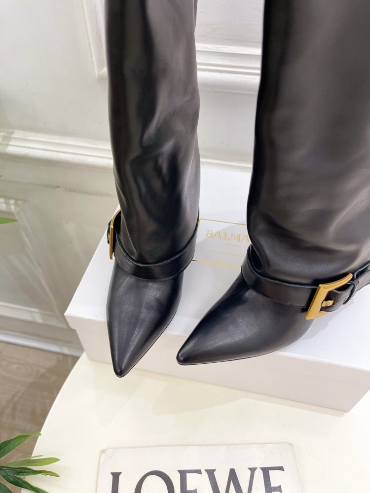 Сапоги женские на высоком каблуке фото 6