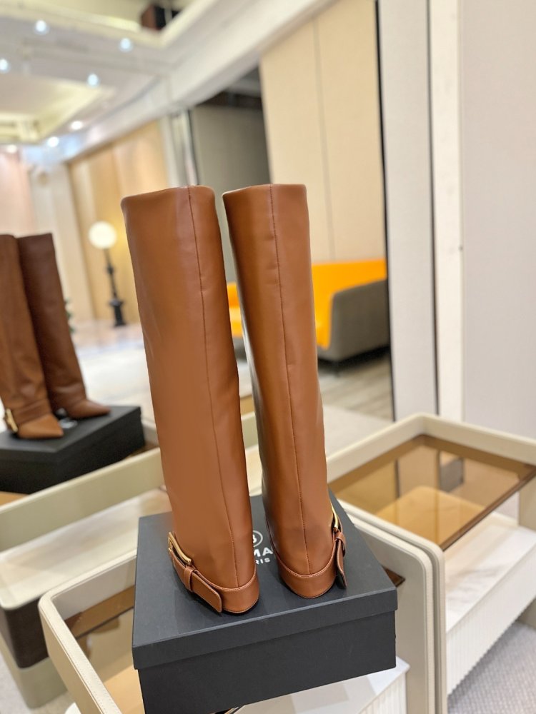 Чоботи жіночі на високому підборах фото 6