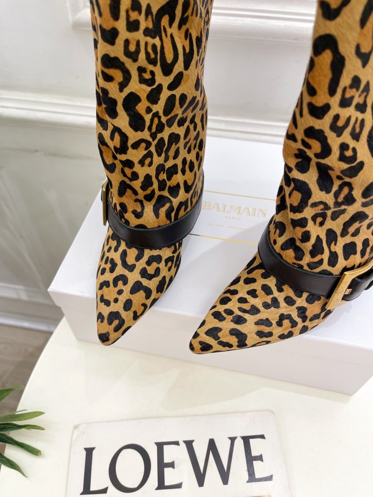 Сапоги женские на высоком каблуке фото 7