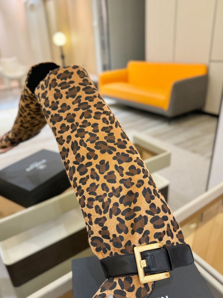 Чоботи жіночі на високому підборах фото 8