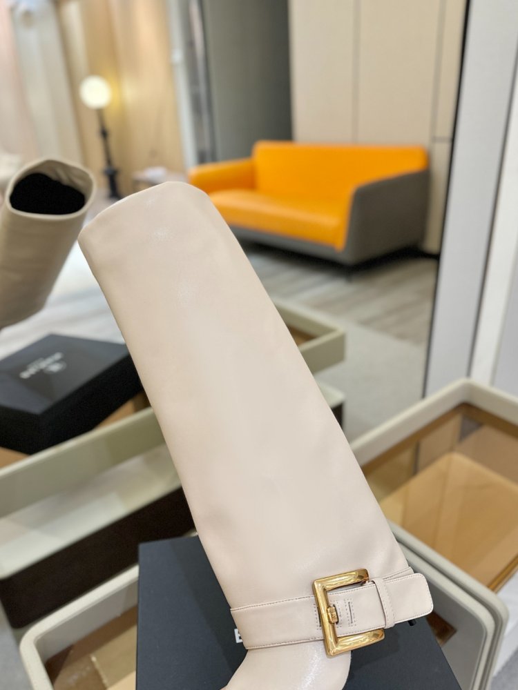 Чоботи жіночі на високому підборах фото 9