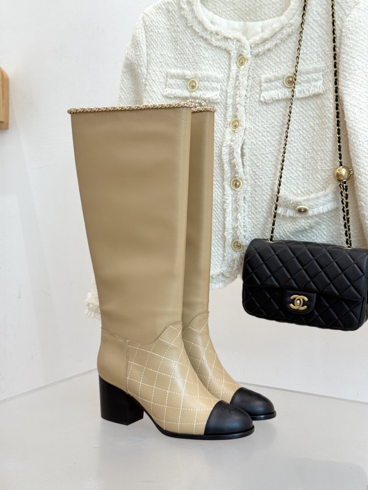 Чоботи жіночі з блочным каблуком