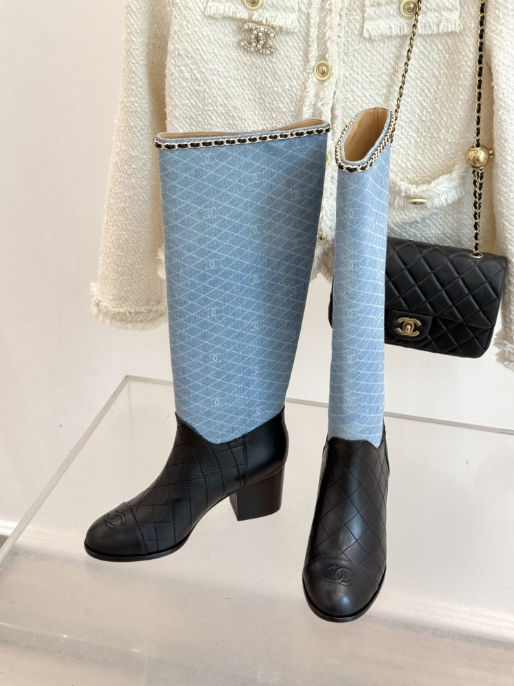 Boots women's from блочным heel фото 2