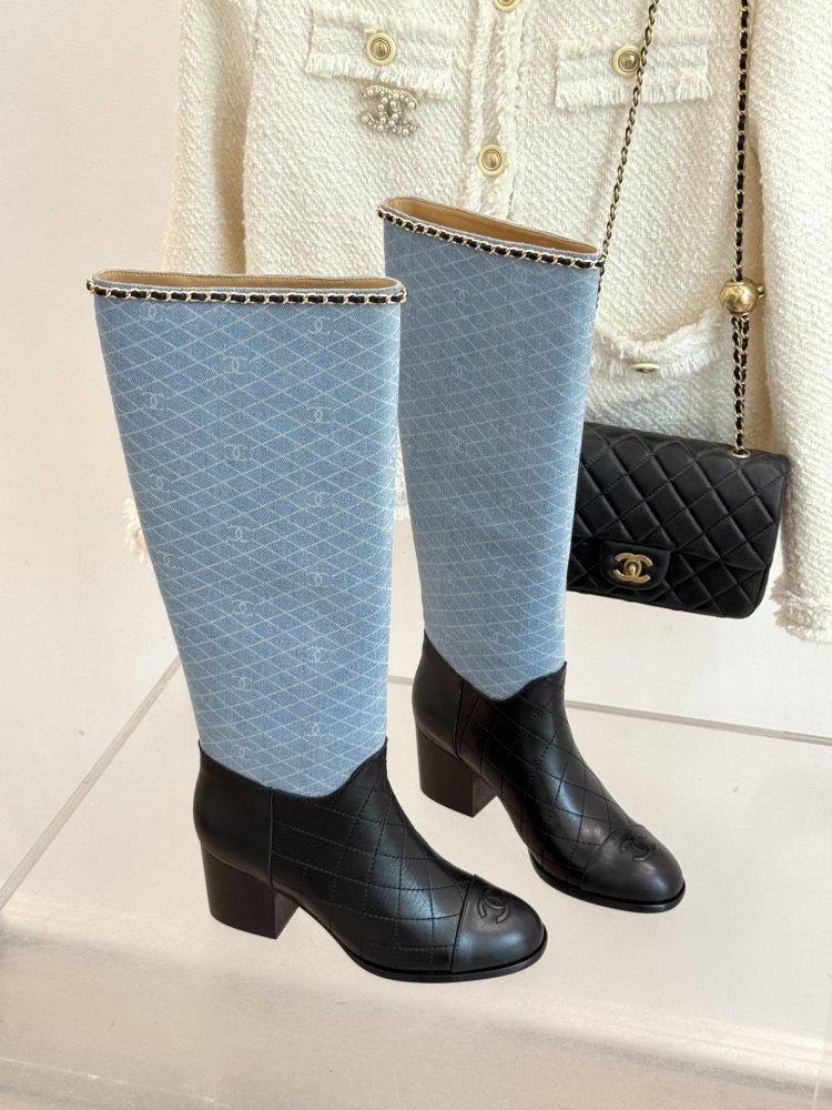 Boots women's from блочным heel фото 3