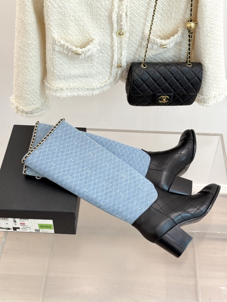 Boots women's from блочным heel фото 5