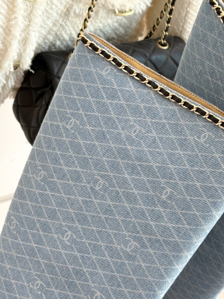 Boots women's from блочным heel фото 6