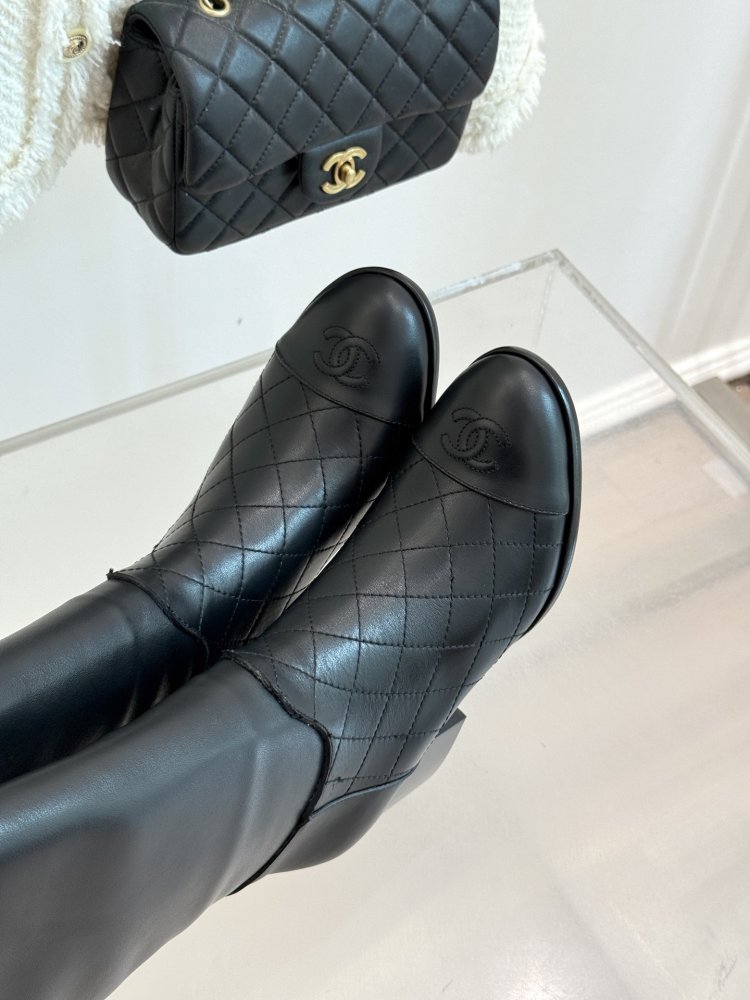 Чоботи жіночі з блочным каблуком фото 7