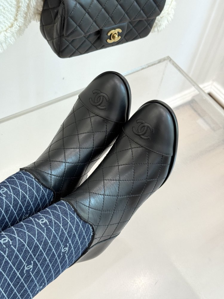 Чоботи жіночі з блочным каблуком фото 7