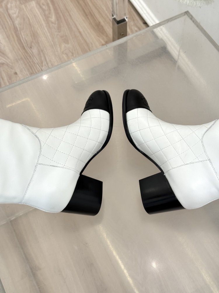 Чоботи жіночі з блочным каблуком фото 8