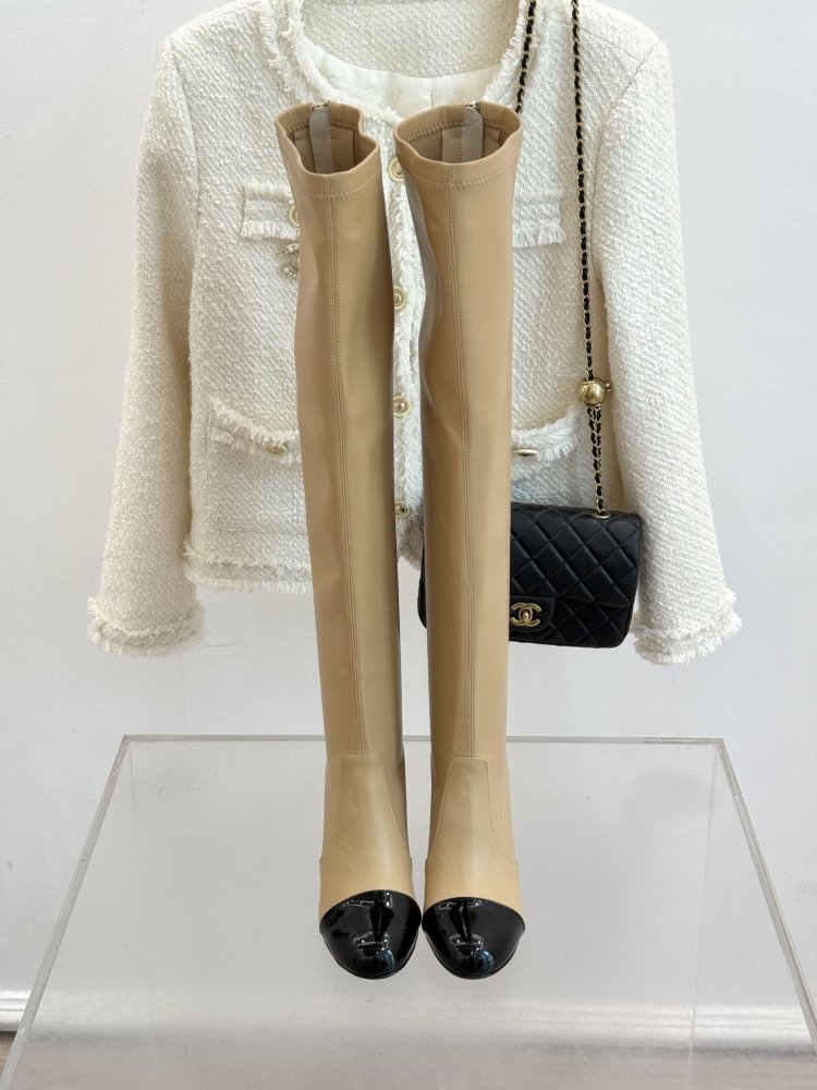 Сапоги женские с каблуком Double C Giant Pearl фото 4