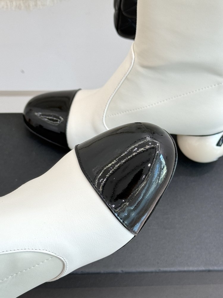 Сапоги женские с каблуком Double C Giant Pearl фото 7