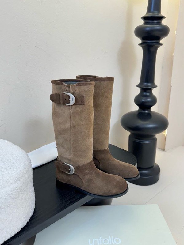 Boots women's