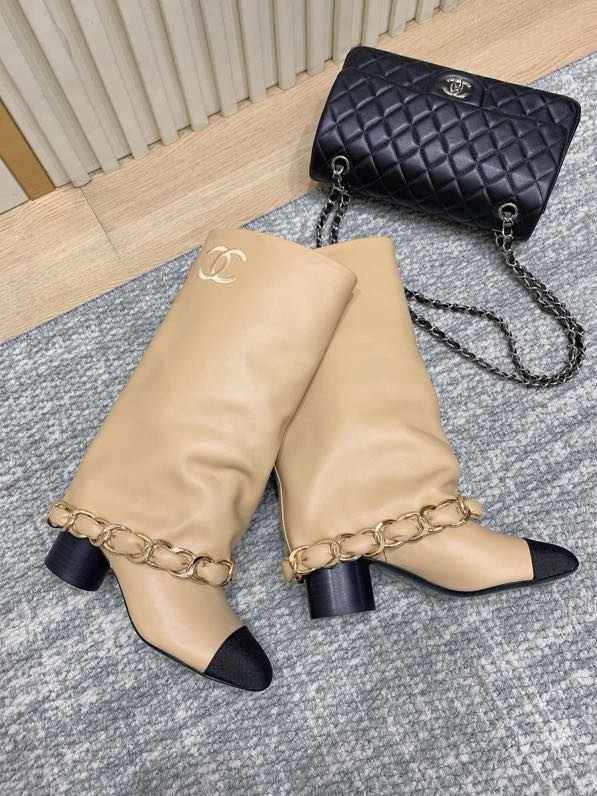 Сапоги женские