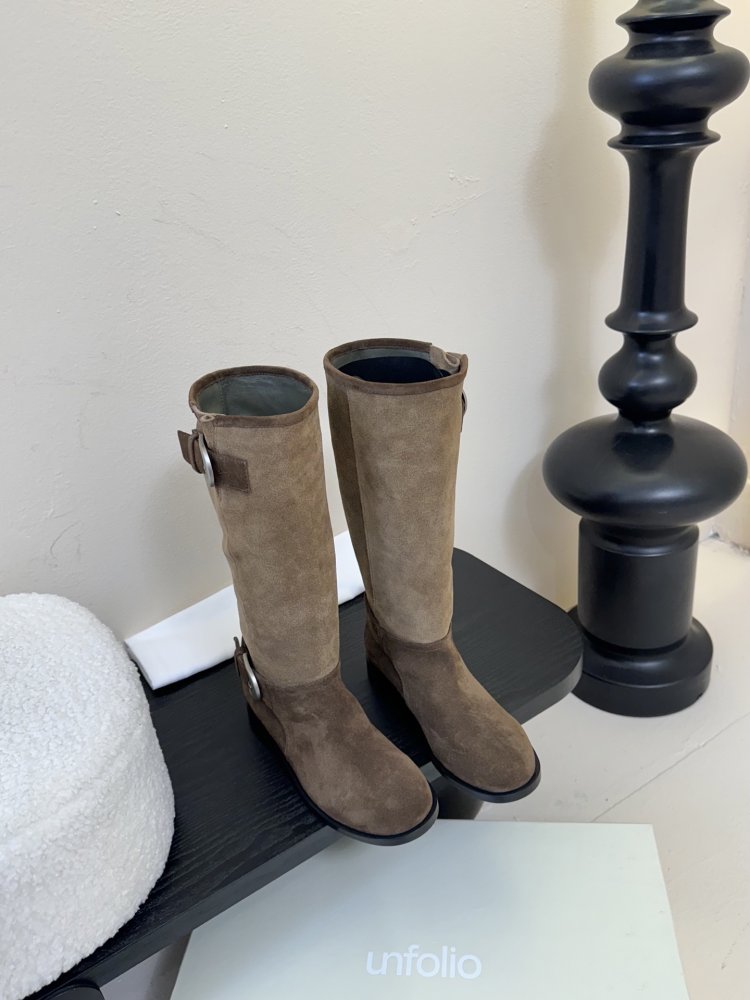 Сапоги женские