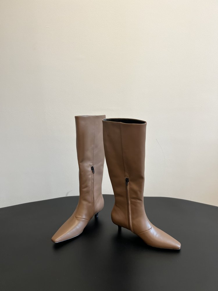 Сапоги женские