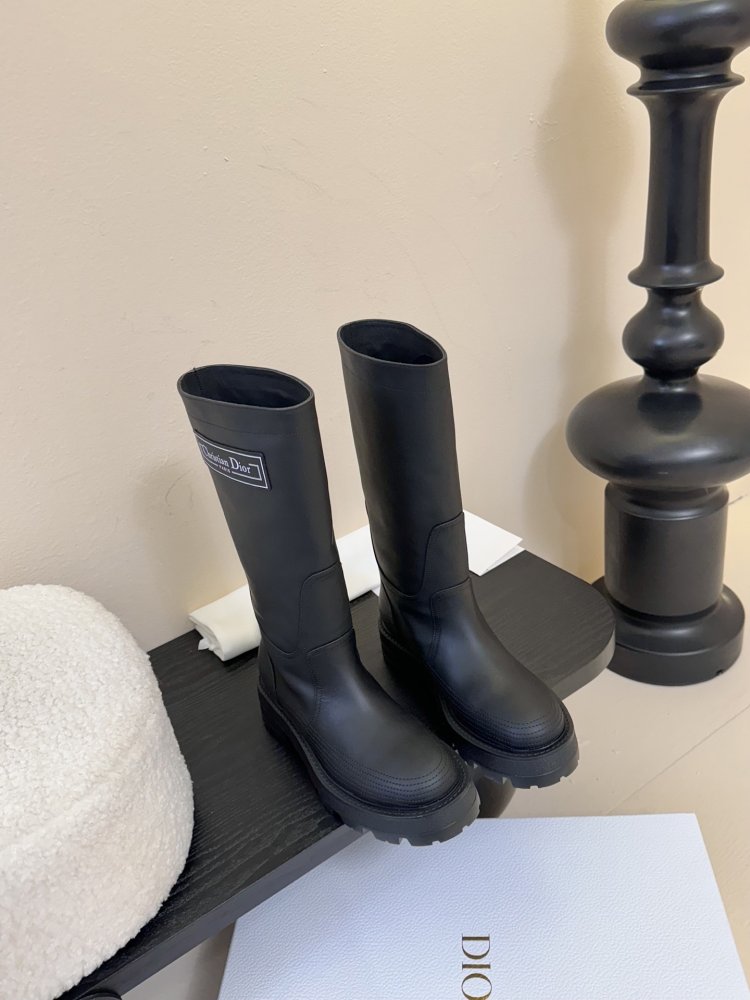 Сапоги женские