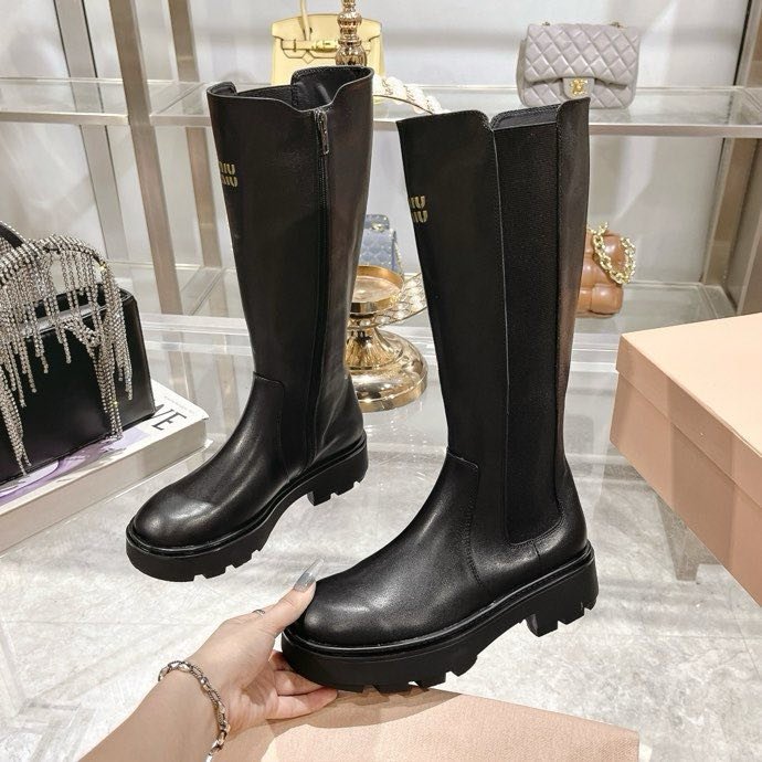 Сапоги женские