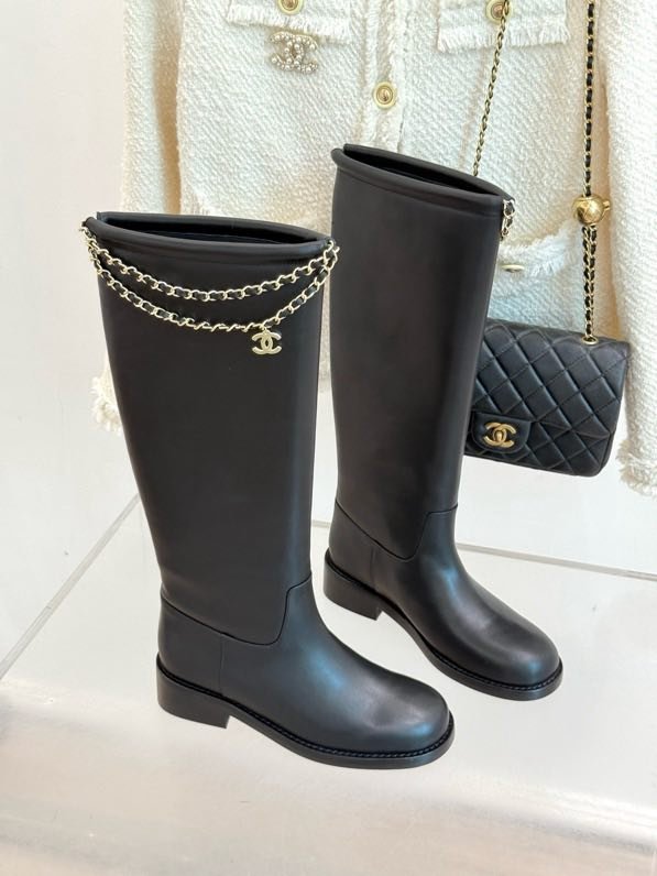 Сапоги женские